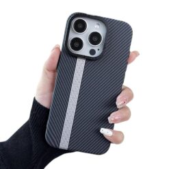 Coque Simili Carbone Magsafe Noir Bandes Blanche iPhone 12